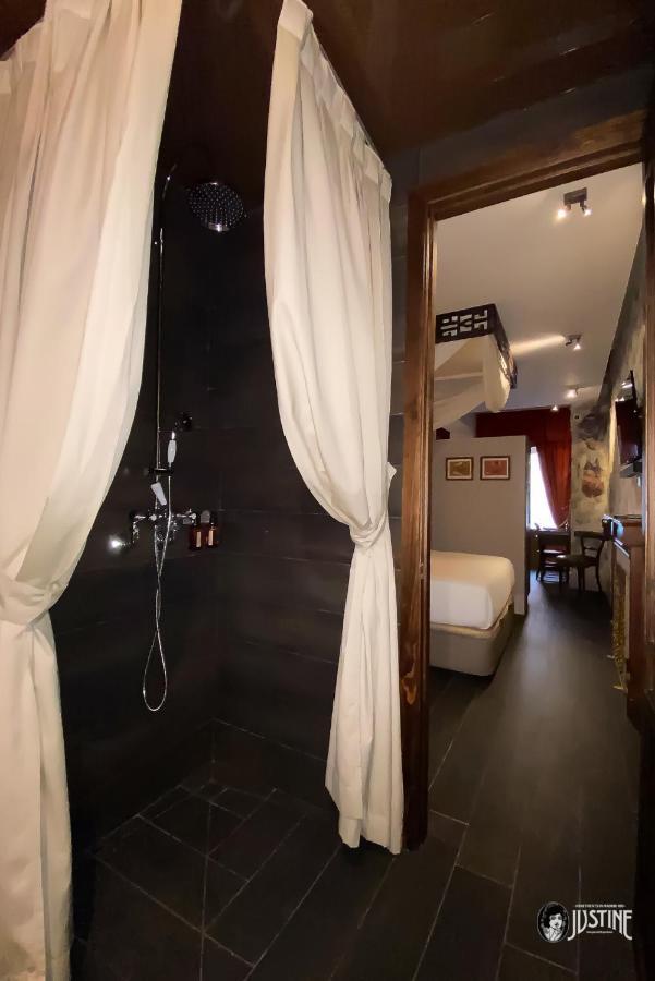 Suite Opium Den By Justine Apartments Apartamento Turistico En Madrid Rio Eksteriør bilde